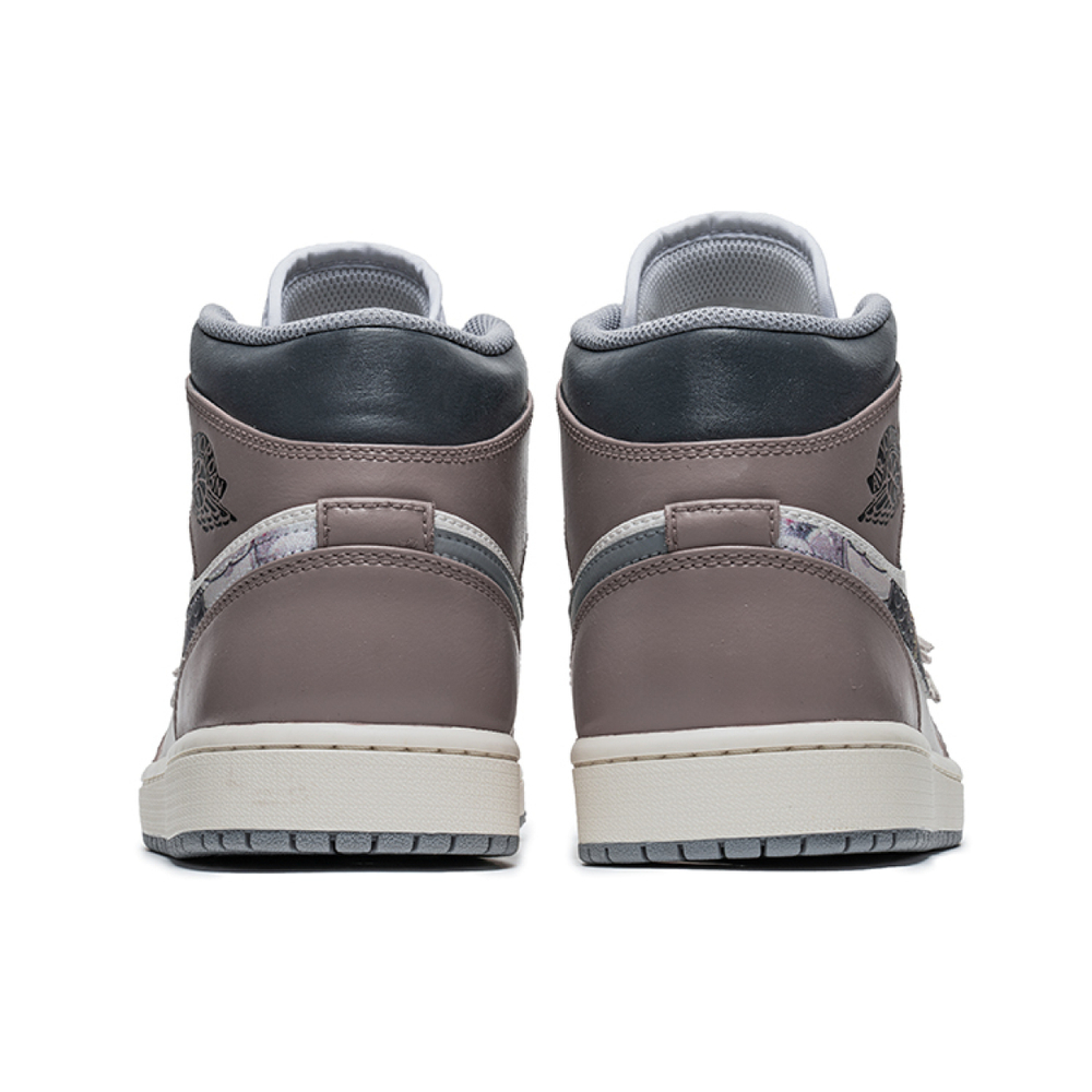 【 】 Jordan Air Jordan 1 Mid