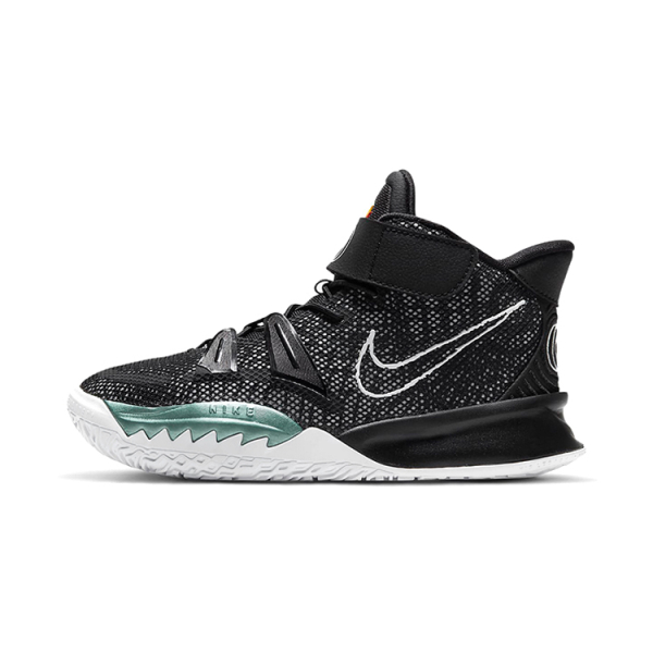 Nike Kyrie 7