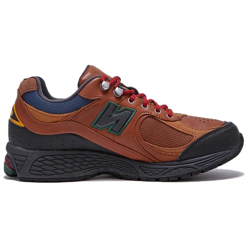 New Balance NB 2002R