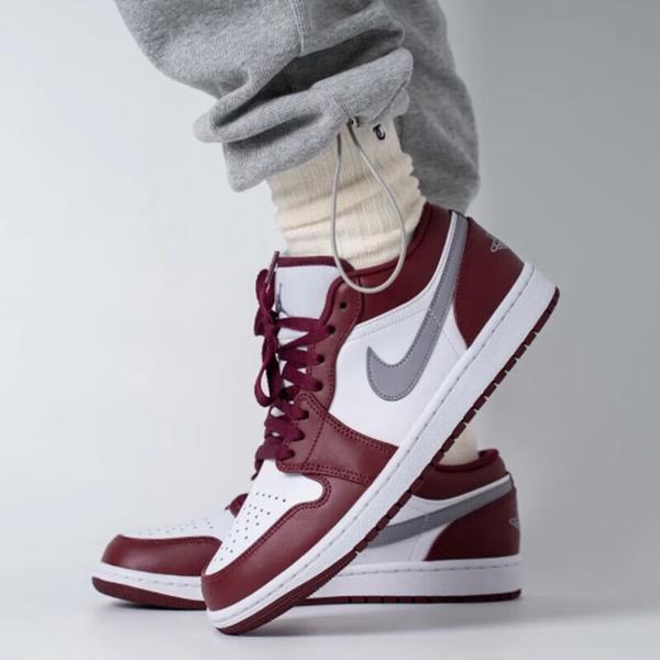 Jordan Air Jordan 1 Low