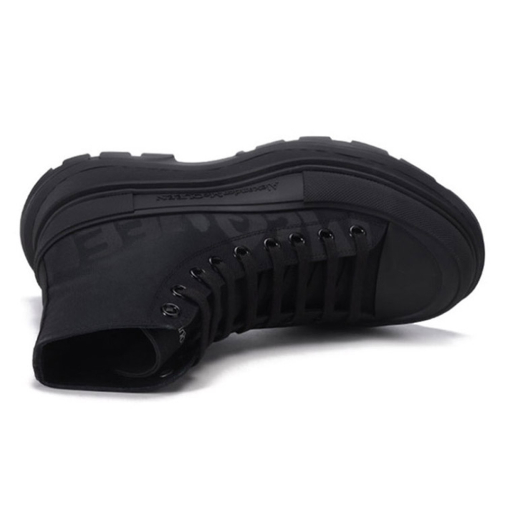 Alexander McQueen Tread Slick