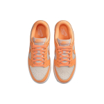 Nike Dunk "Peach Cream"