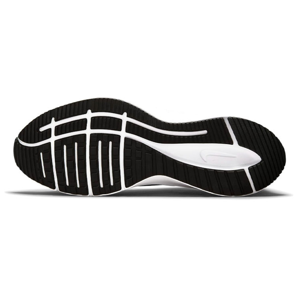 Nike Quest 4