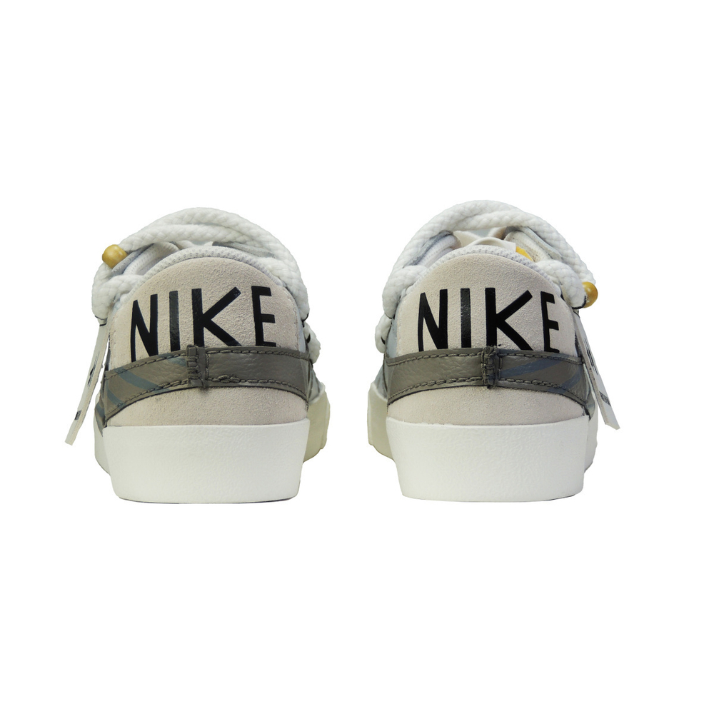 【 】 Nike Blazer