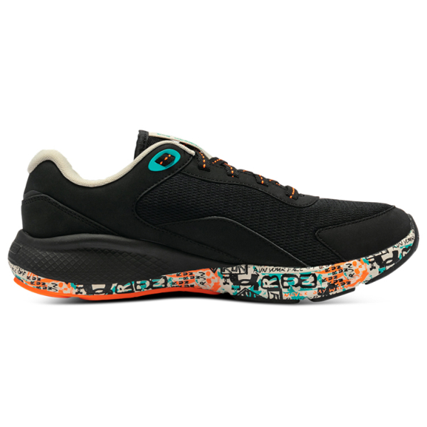 Under Armour CHARGED VANTAGE TPU