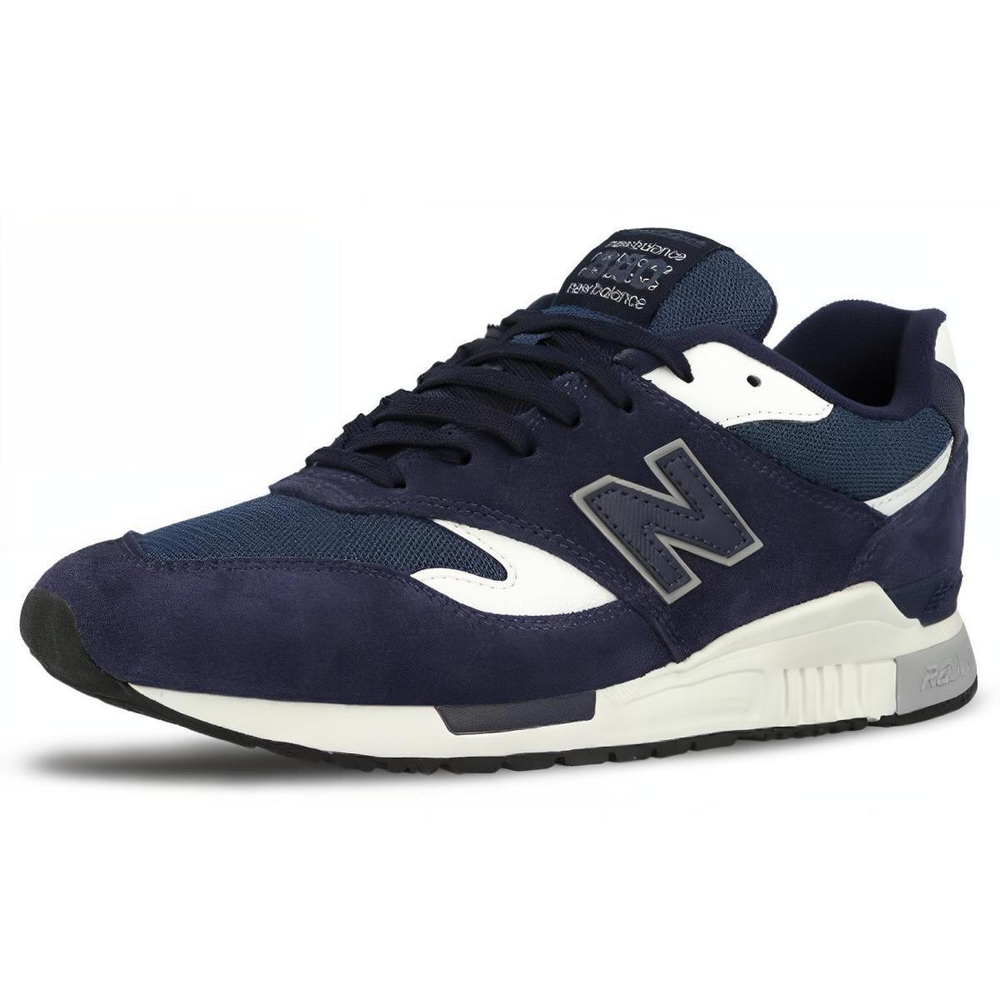 New Balance NB 840