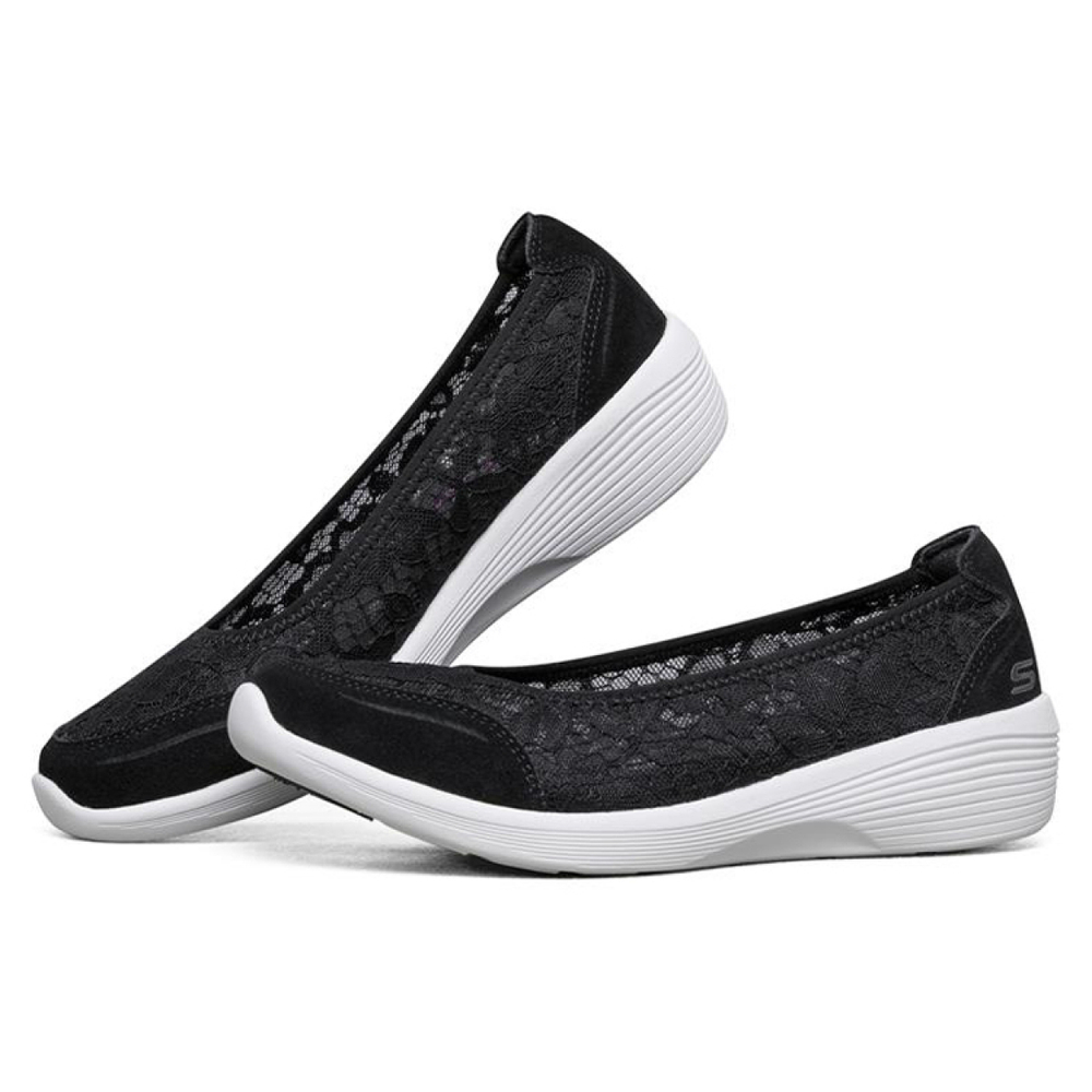 Skechers Arya