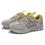 Nike Air Zoom Vomero 5