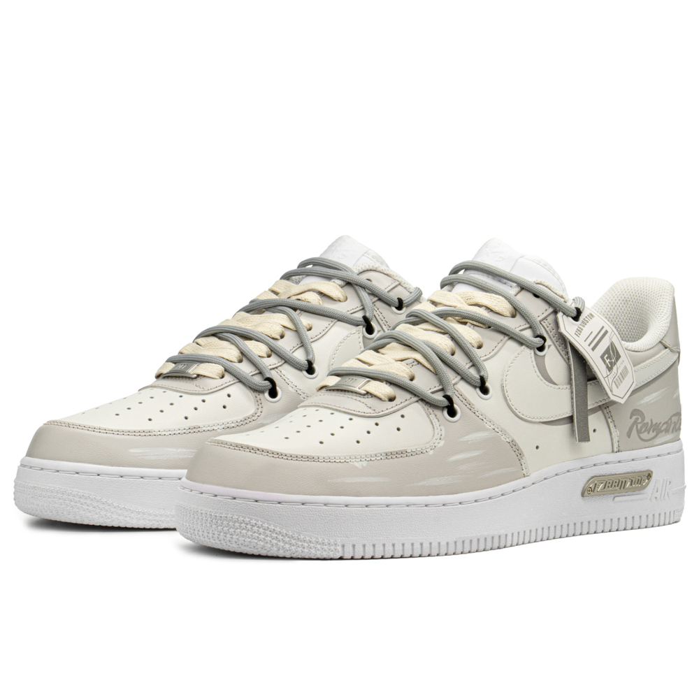 【 】 Nike Air Force 1
