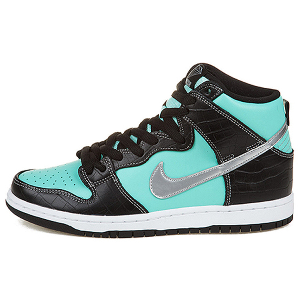 Nike Dunk SB Diamond Supply Co.