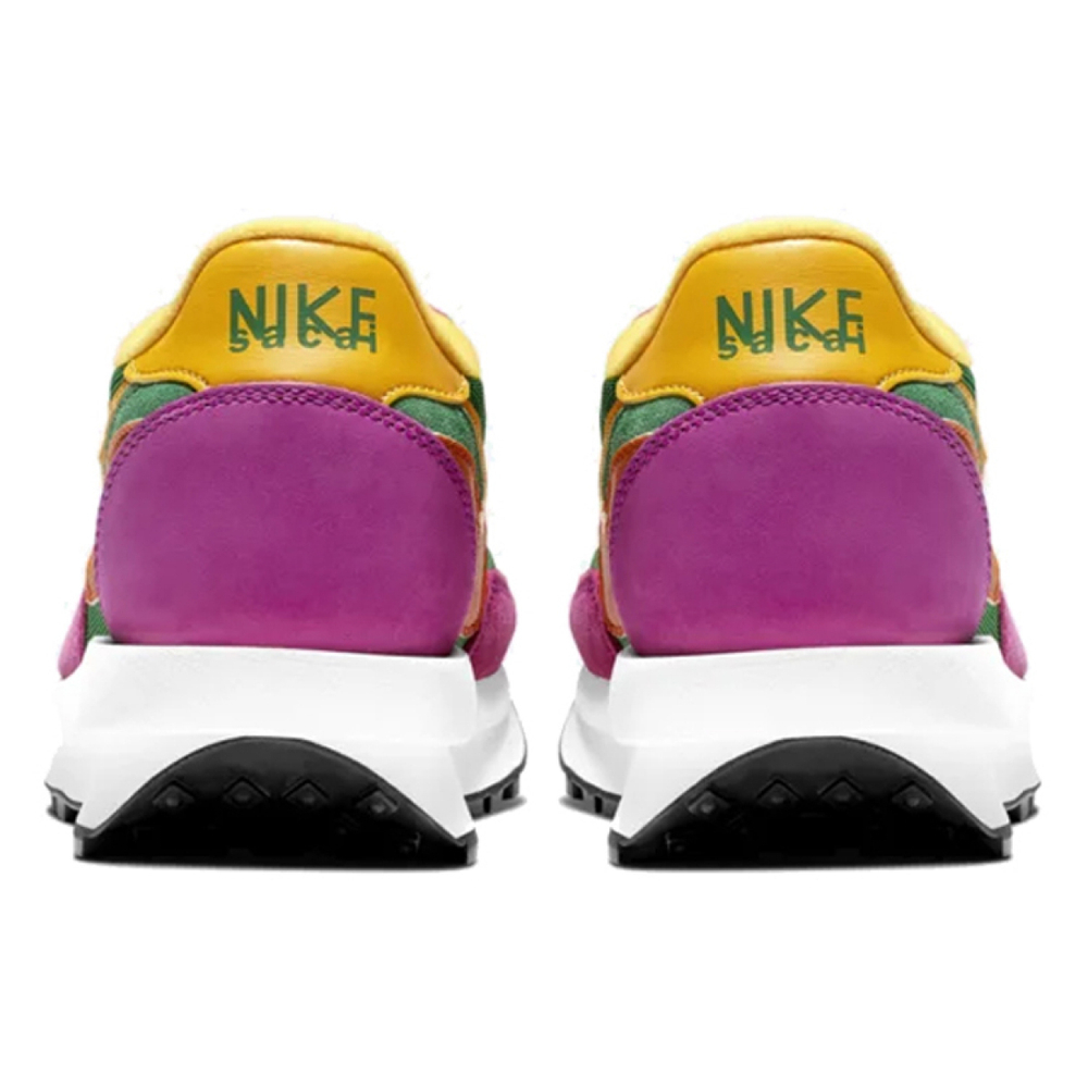 Sacai x Nike Waffle pine gree