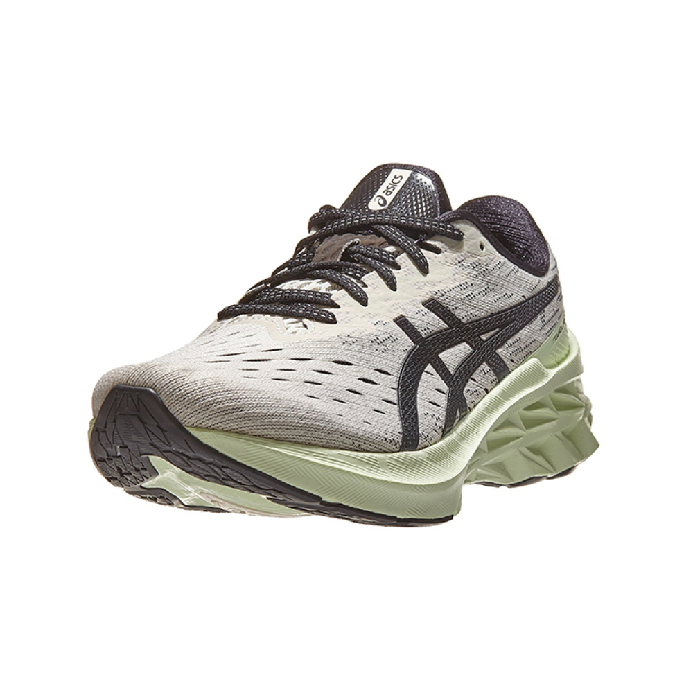 Asics Novablast 2