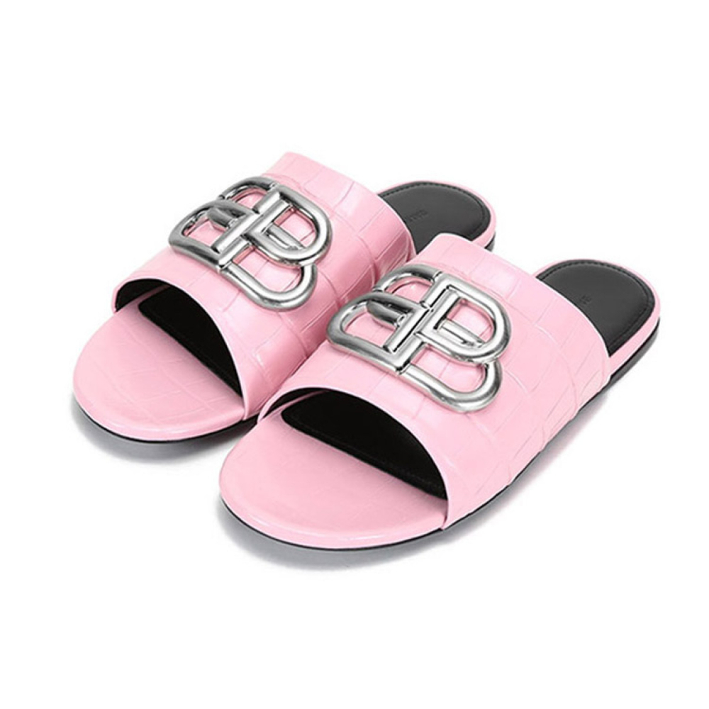 Balenciaga Oval