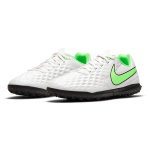 Nike Tiempo Legend 8 Club TF