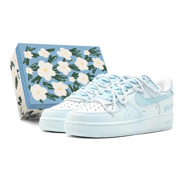 【 】 Nike Air Force 1 Low