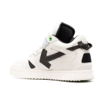 OFF-WHITE
