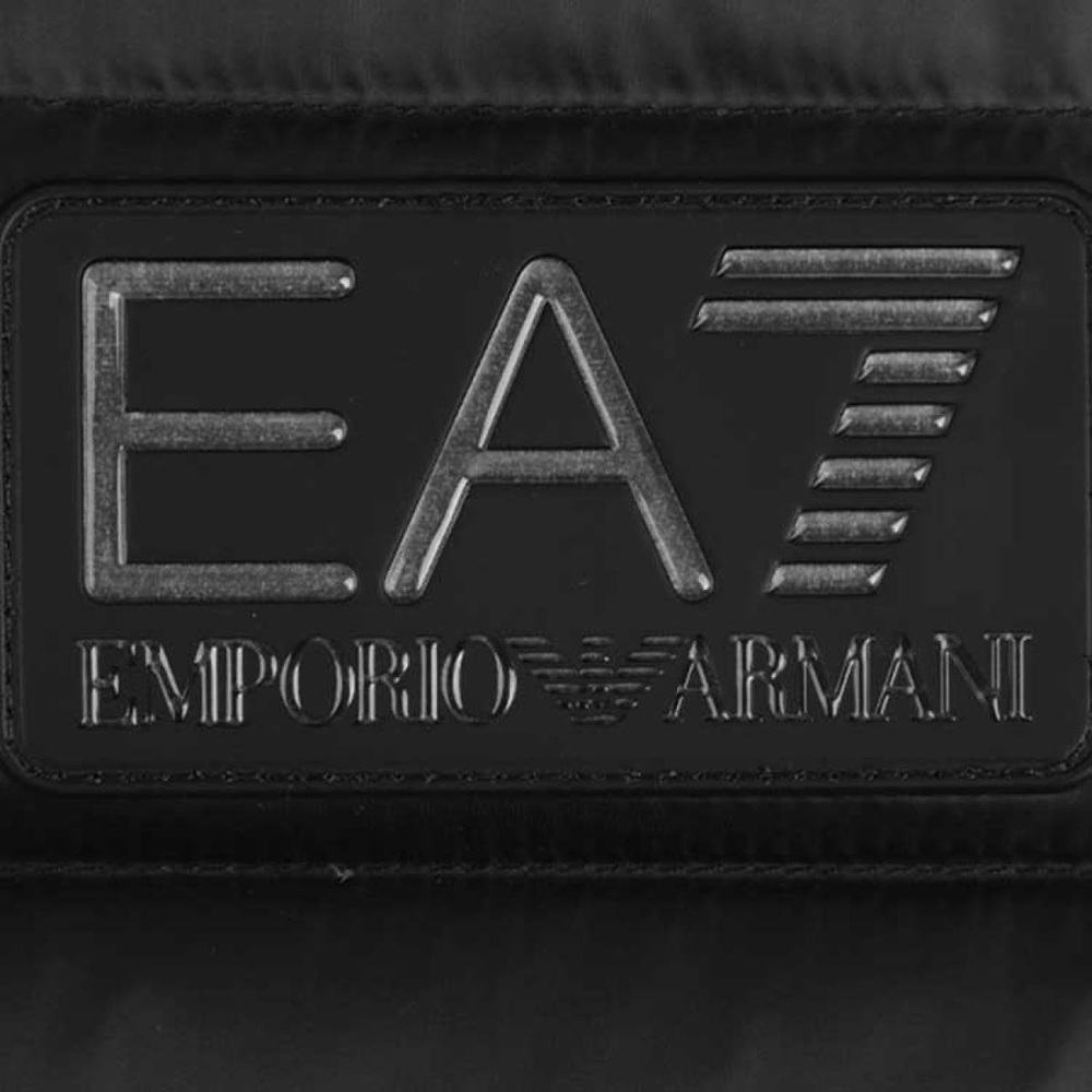 EMPORIO ARMANI EA7 FW23 Logo