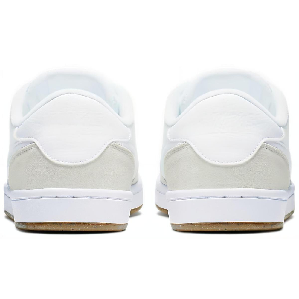 Nike SB FC Standard
