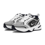 【 】 Nike Air Monarch 4
