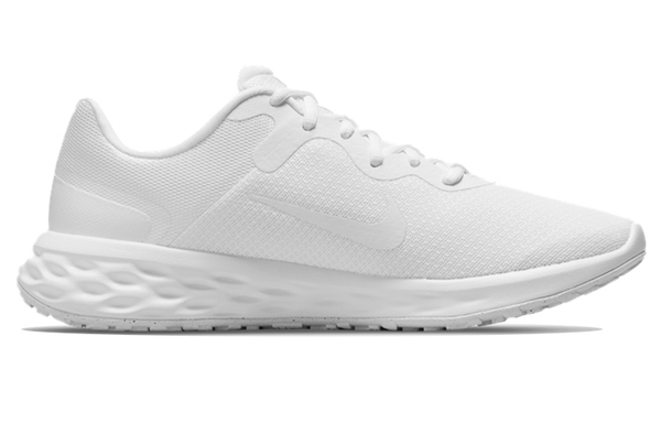 Nike REVOLUTION 6