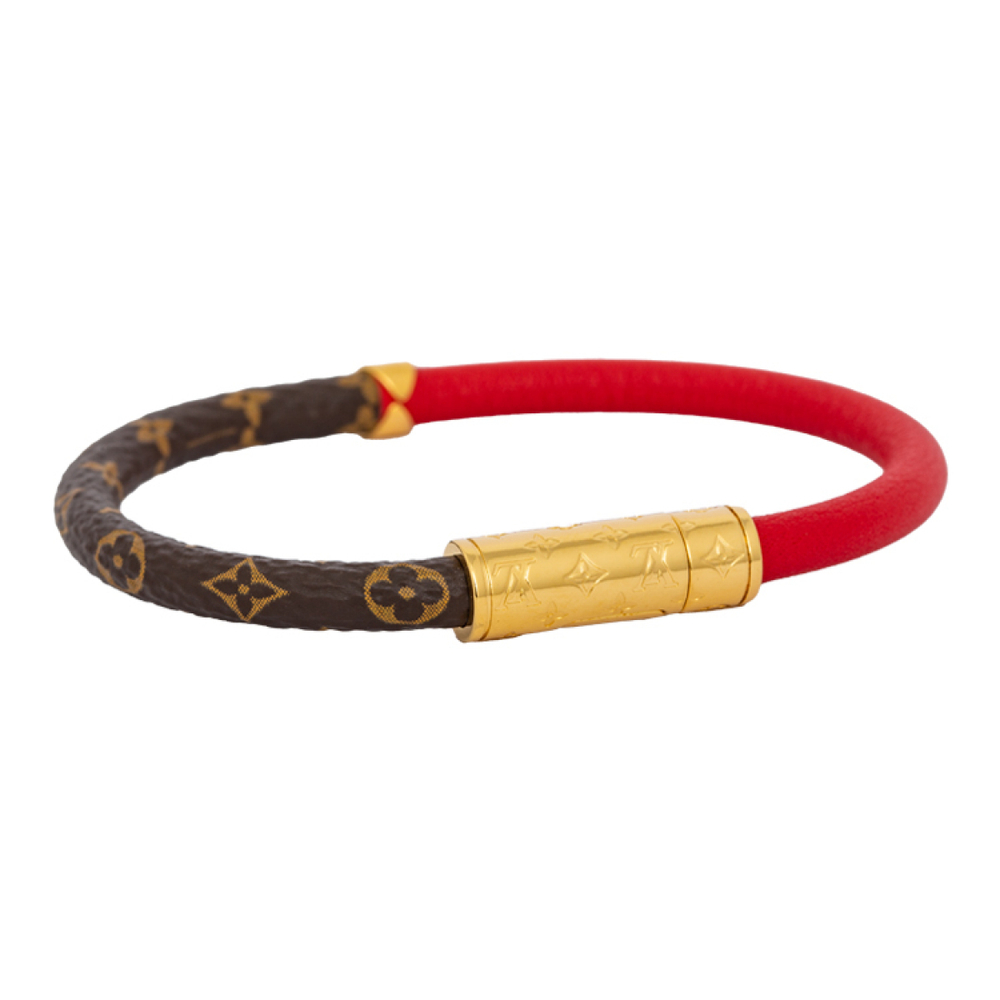 LOUIS VUITTON Daily Confidential