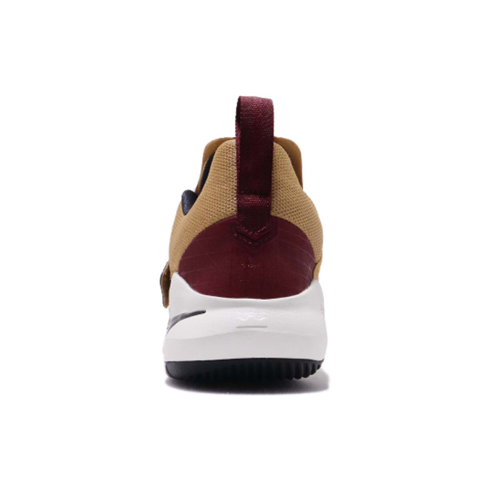 Nike Ambassador 11 Golden beige