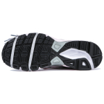 【 】 Nike Initiator