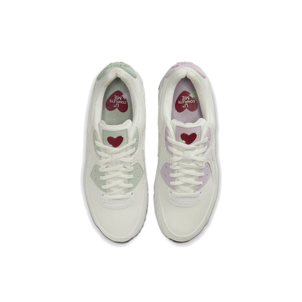 Nike Air Max 90 Valentine’s Day