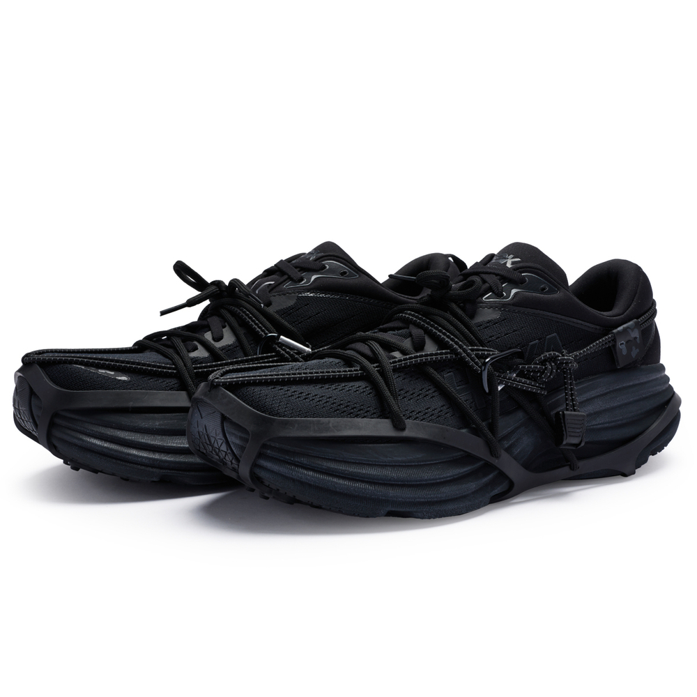 【 】 HOKA ONE ONE Bondi 8 811