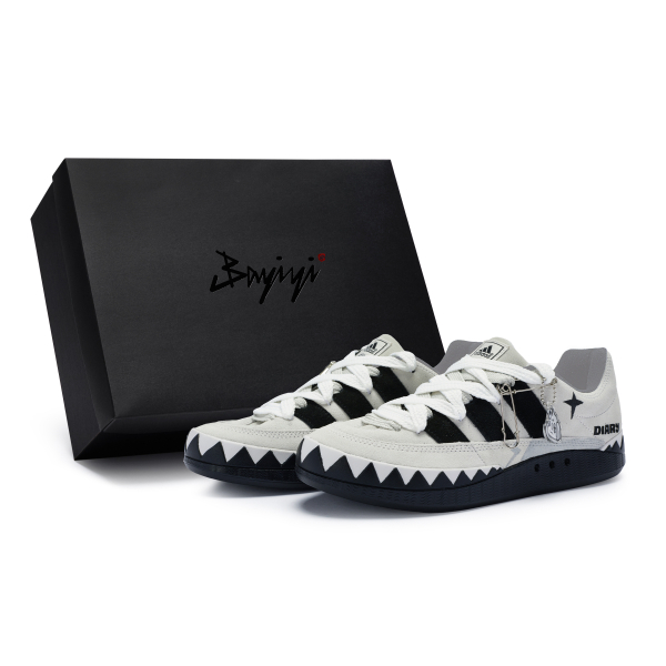 【 】 adidas originals Adimatic 811