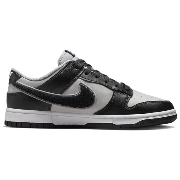 Nike Dunk retro "chenille swoosh"