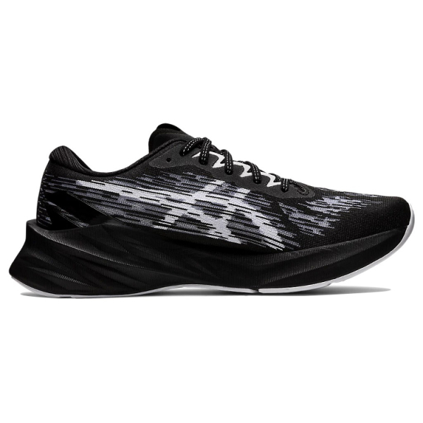 Asics Novablast 3