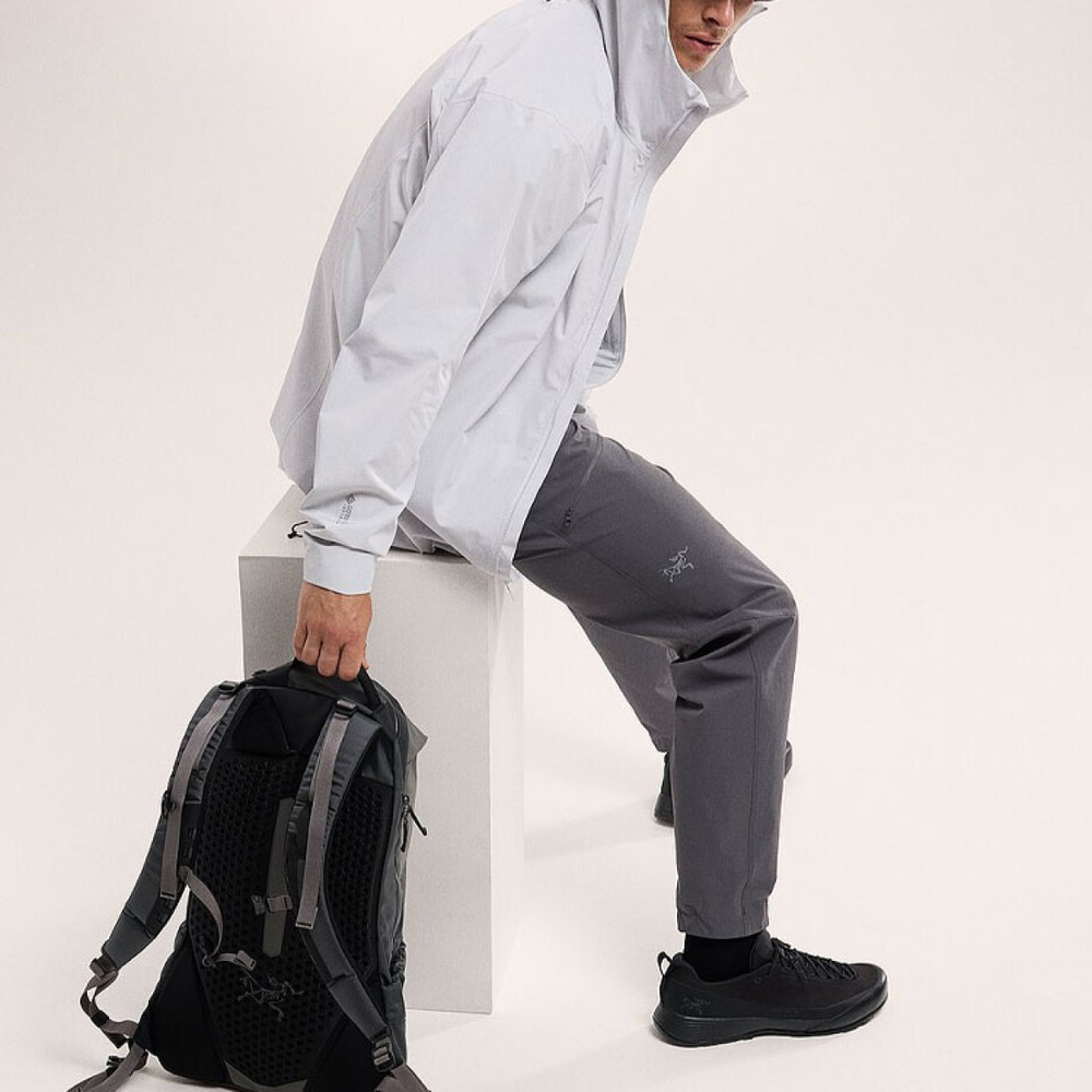 Arcteryx Solano Hoody Men's Logo