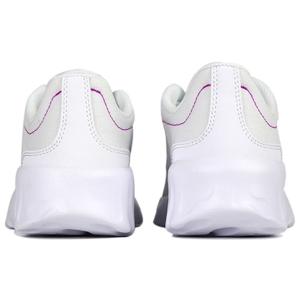 Nike Explore strada