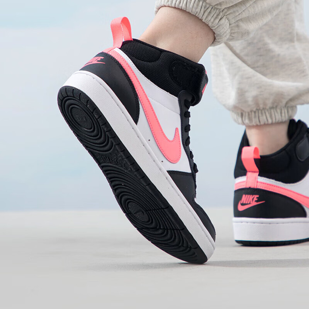 Nike Court Borough Mid 2