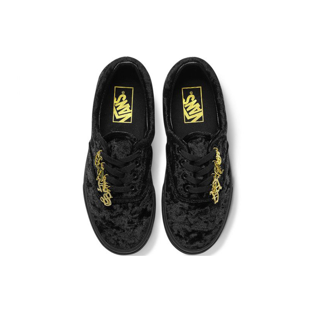 Vans Era