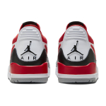 Jordan Legacy 312 low "bulls"