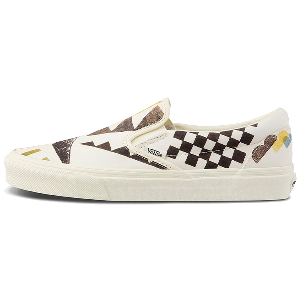 MoMA x Vans slip-on · 《 》