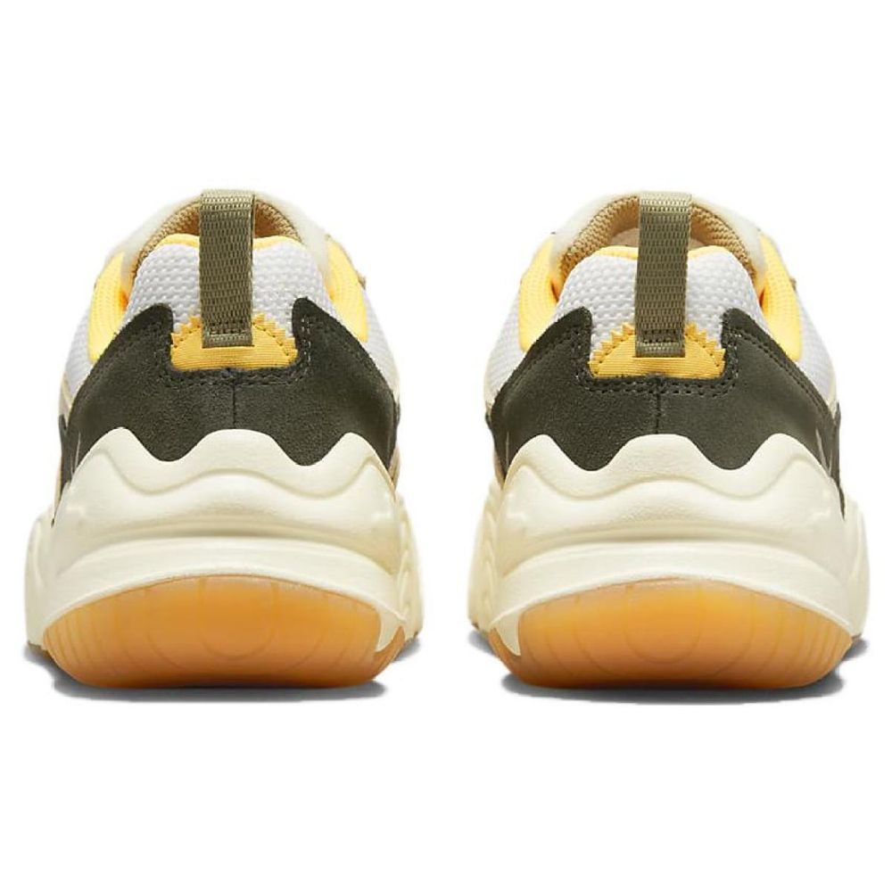 Nike Tech Hera