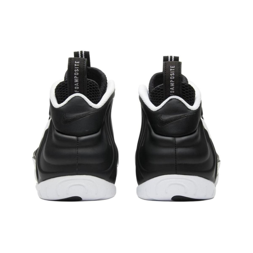 Nike Foamposite Pro . doom 2016
