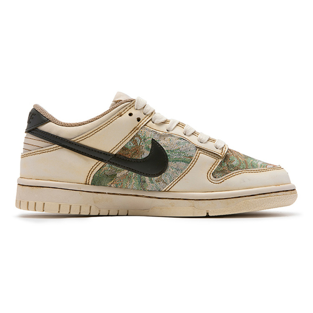 【 】【 】Nike Dunk Low