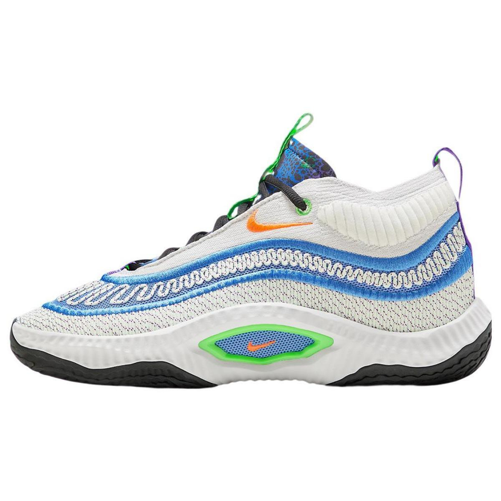 Nike Cosmic Unity 3