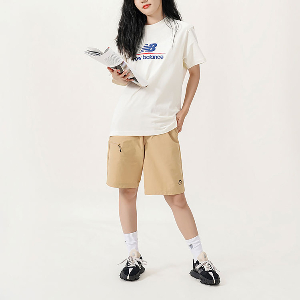 New Balance Logo T