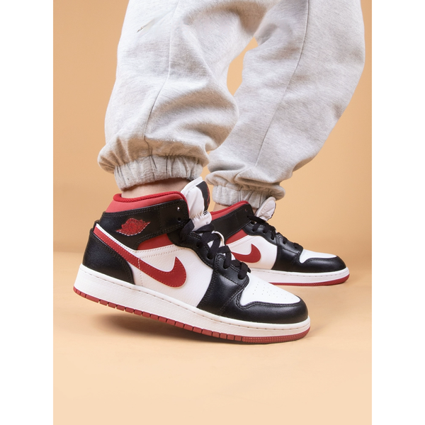 Jordan Air Jordan 1 Mid "Metallic Red"
