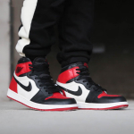 Air Jordan 1 Retro High Bred Toe