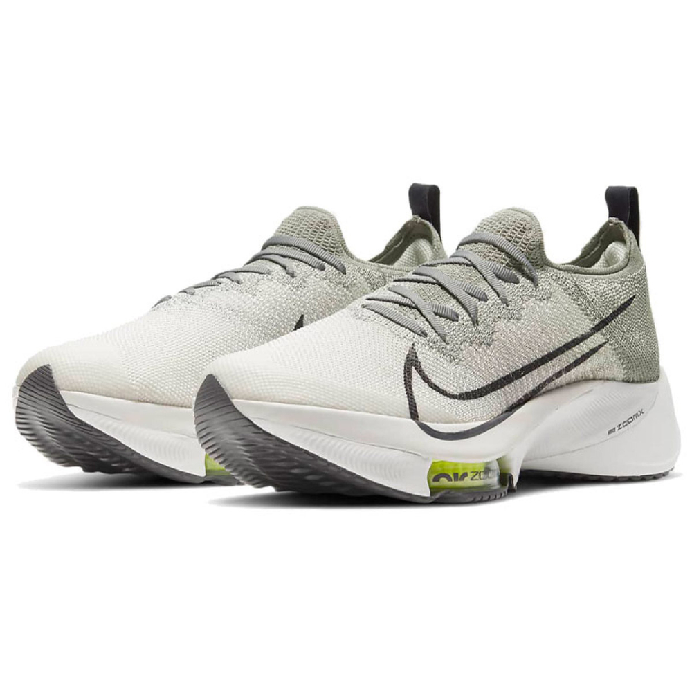 Nike Air Zoom Tempo Next%