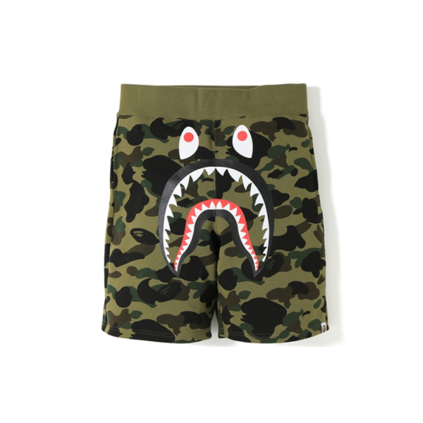 A BATHING APE 1st Camo Shark Sweat Shorts