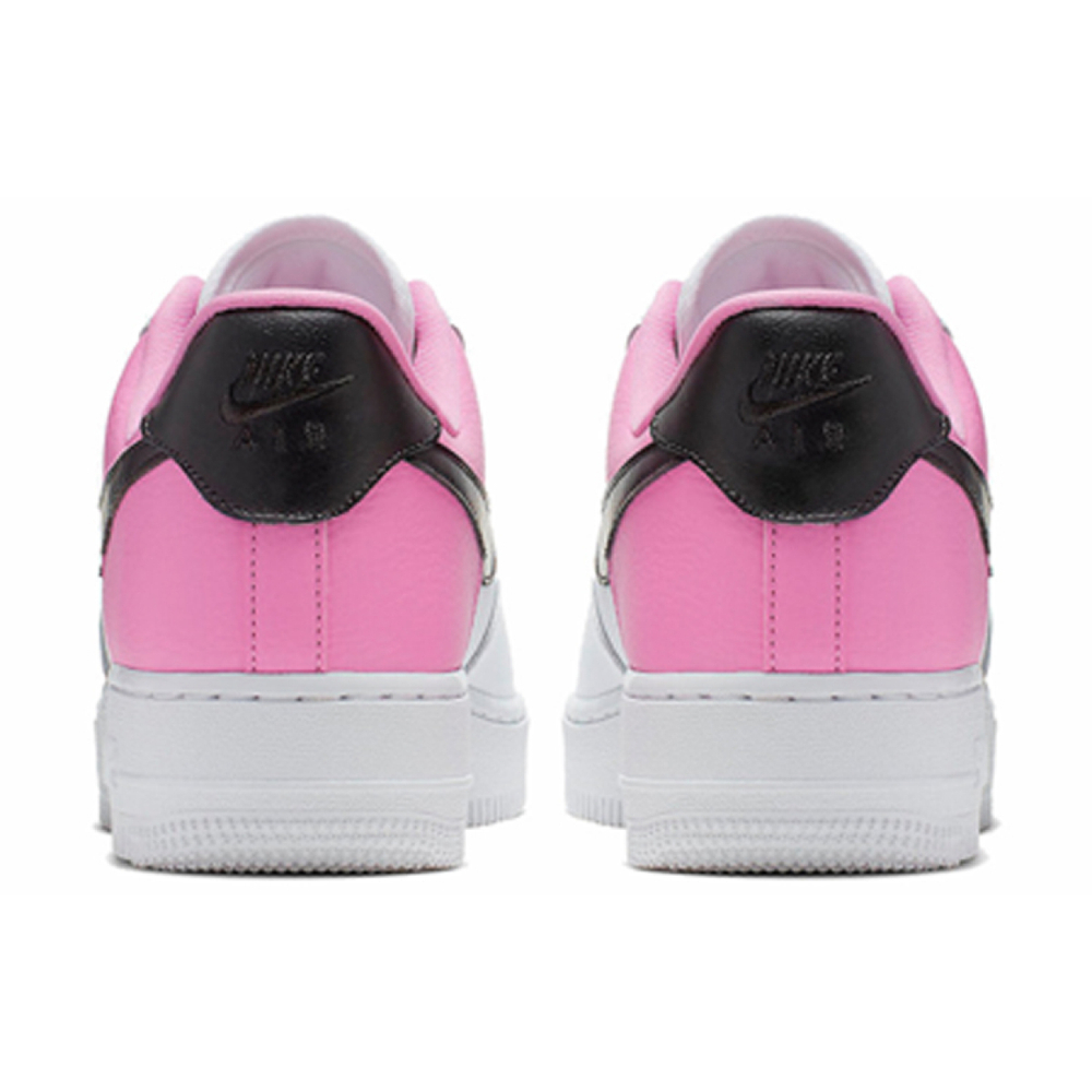 Nike Air Force 1 SE