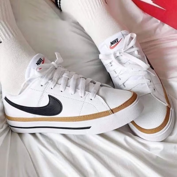 Nike Court Legacy