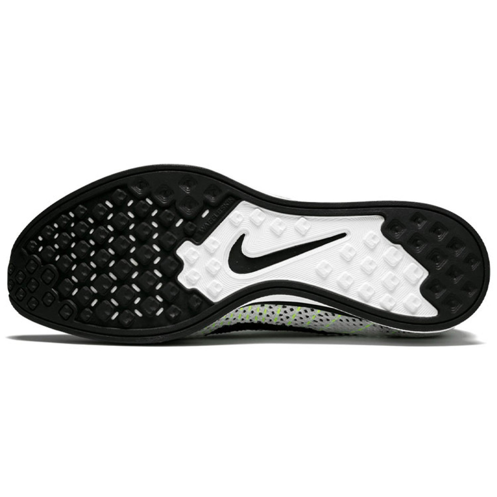 Nike Flyknit Racer Black Whit